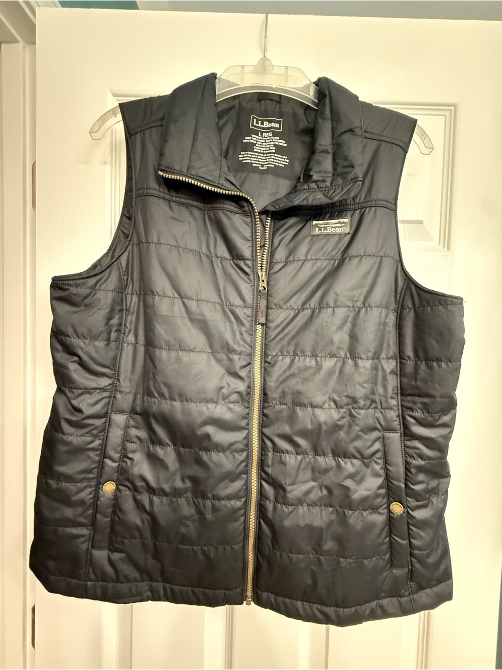 L.L. Bean Quilted Puffer Vest in Navy Black